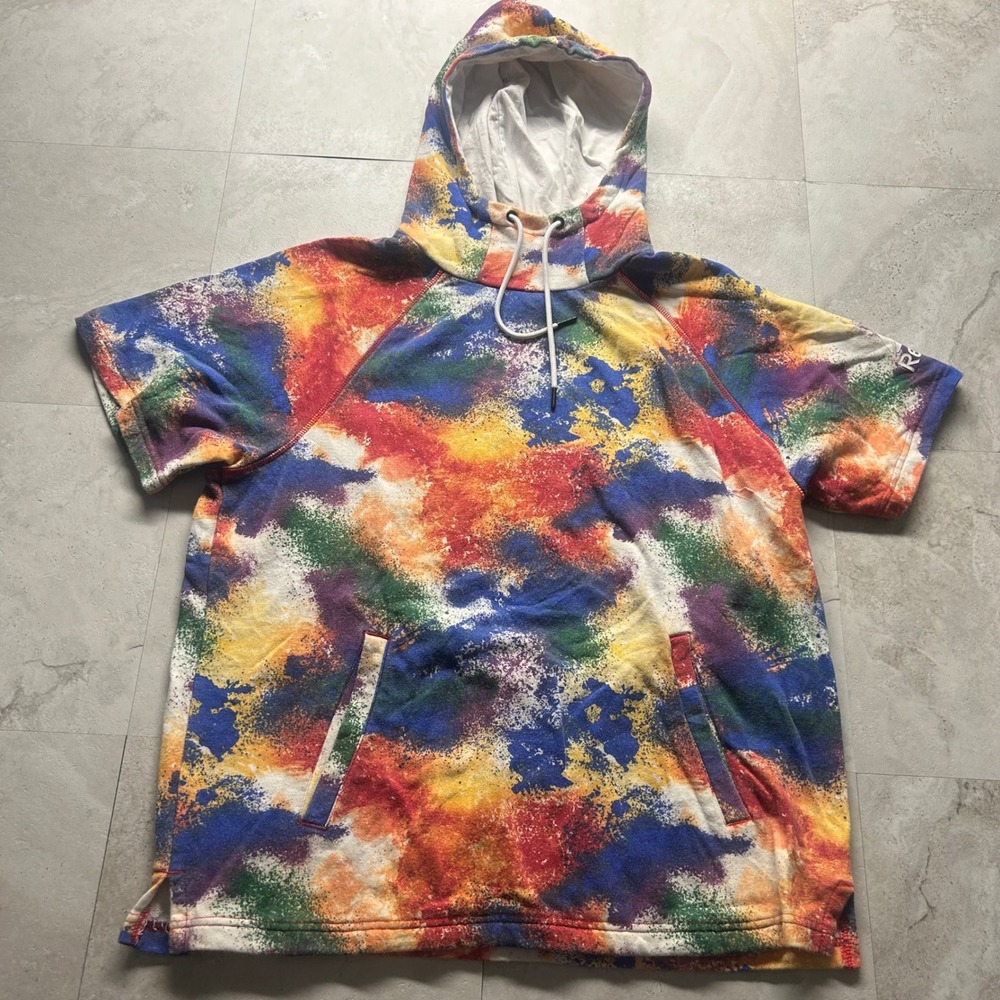 Reebok Short Sleeve Hoodie Multi-Color Paint Splatter Mens Large Activewear 1152